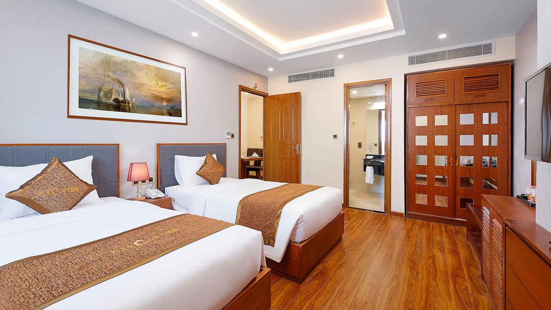 Mercury Boutique Hotel Da Nang 3*,